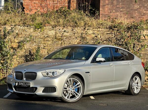 BMW 5 Series Gran Turismo view 3