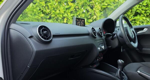 2016 Audi A1 1.0 TFSI SE Sportback Euro 6 (s/s) 5dr