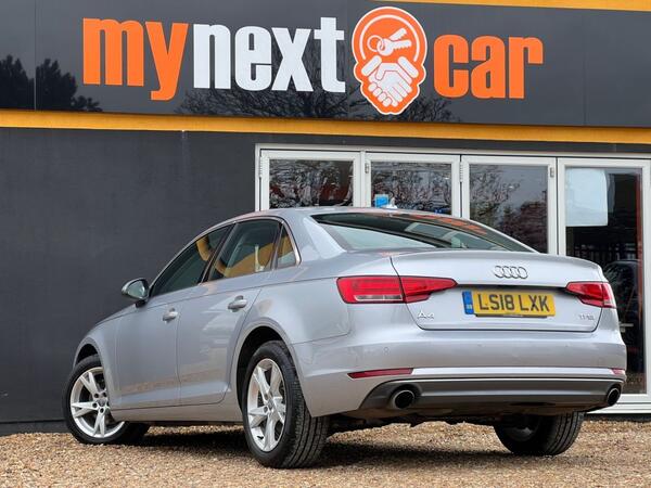 Audi A4 view 5