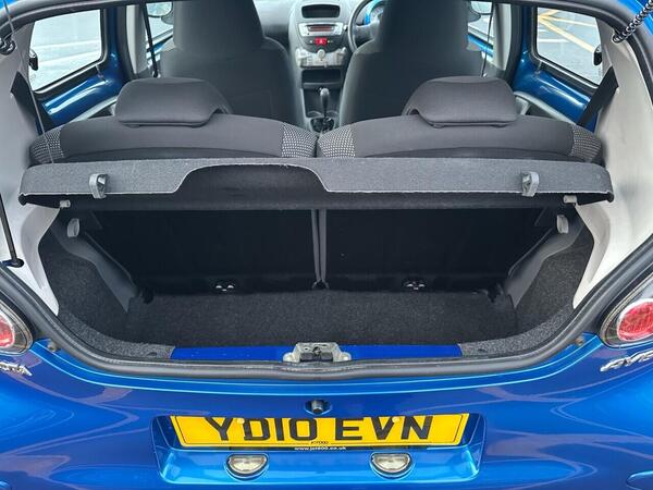 Toyota Aygo view 5