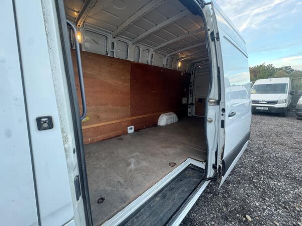 2018 Mercedes-Benz Sprinter 2.1 311 CDI RWD L3 H2 Euro 6 5dr