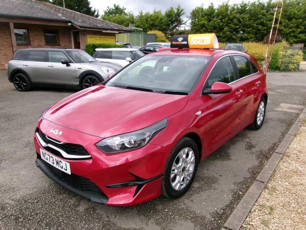 2024 Kia Ceed 1.5 T-GDi 2 Euro 6 (s/s) 5dr Non-ADAP
