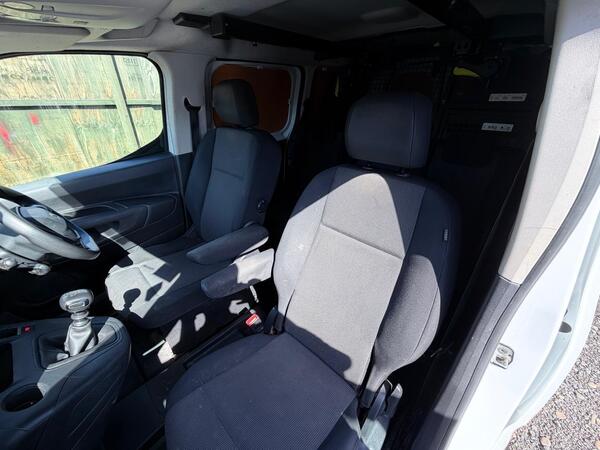 2022 Peugeot Partner 1.5 BlueHDi 850 Professional Premium + Long Crew Van Double Cab 6dr Diesel Manual LWB Euro 6 (s/s) (100 bhp)