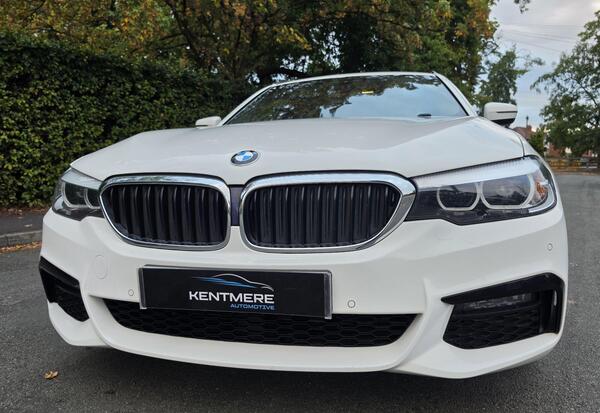2019 BMW 5 Series 2.0 520d M Sport Touring Auto Euro 6 (s/s) 5dr