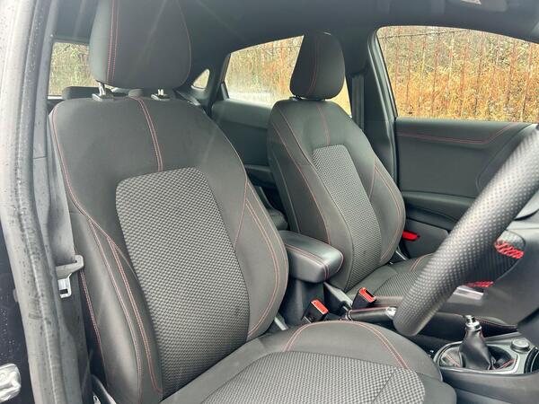 Ford Puma view 3