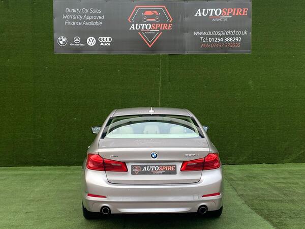 2018 BMW 5 Series 2.0 520d SE Auto xDrive Euro 6 (s/s) 4dr