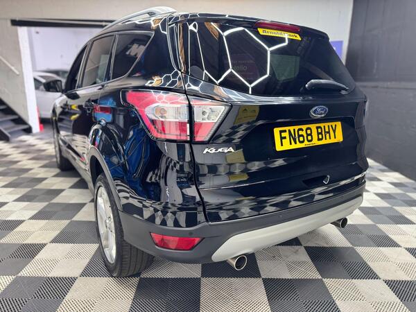 Ford Kuga view 5