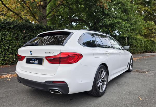 2019 BMW 5 Series 2.0 520d M Sport Touring Auto Euro 6 (s/s) 5dr