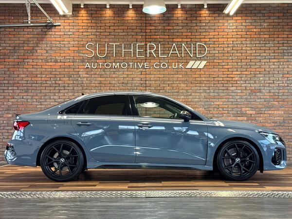 Audi RS3 view 3