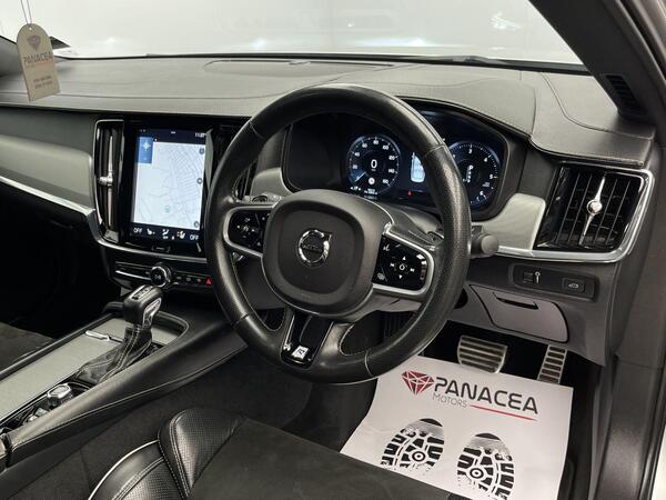 Volvo S90 view 2