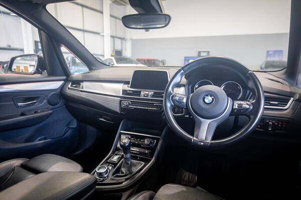 BMW 2 Series Active Tourer view 2