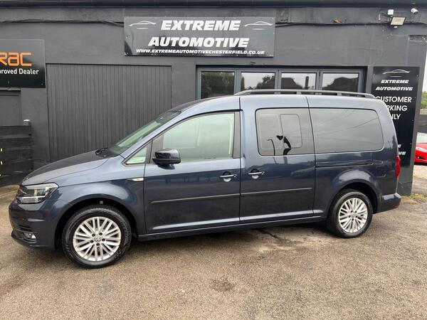 Volkswagen Caddy Maxi Life view 3