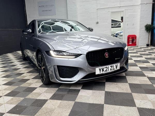 Jaguar Xe view 7