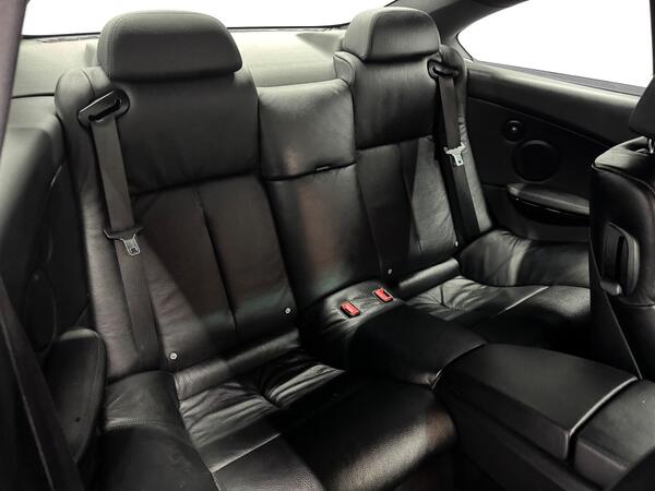 BMW 6 Series view 6