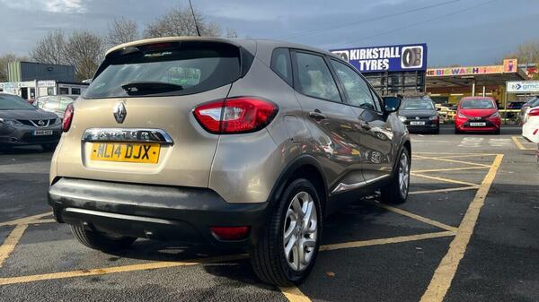 Renault Captur view 4
