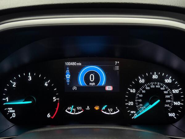 Ford Focus view 5