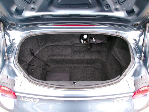 2016 Mazda MX-5 1.5 SKYACTIV-G SE-L Nav Euro 6 2dr