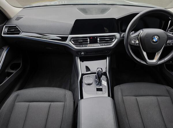 2019 BMW 3 Series 2.0 330e 12kWh SE Pro Auto Euro 6 (s/s) 4dr