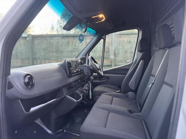 2018 Mercedes-Benz Sprinter 2.1 311 CDI RWD L3 H2 Euro 6 5dr