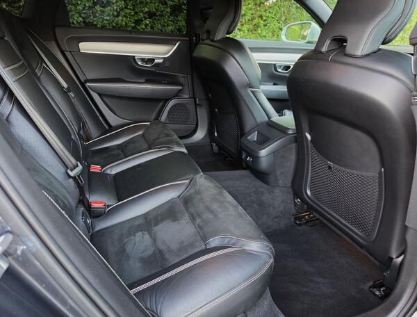 2019 Volvo V90 2.0 D5 PowerPulse R-Design Auto AWD Euro 6 (s/s) 5dr