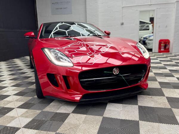 Jaguar F-Type view 7
