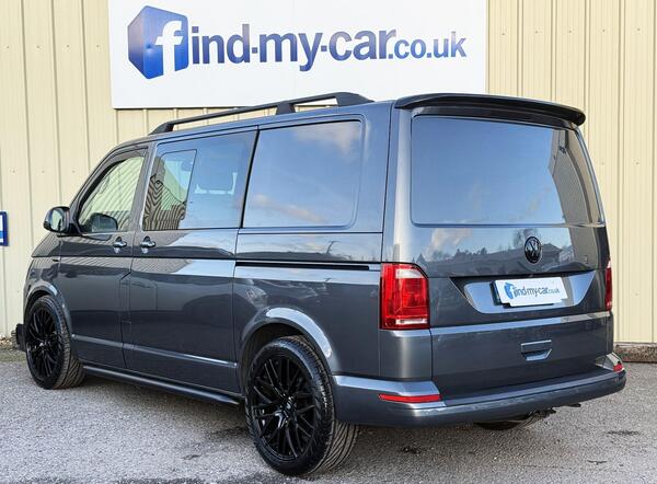 Volkswagen Transporter view 2