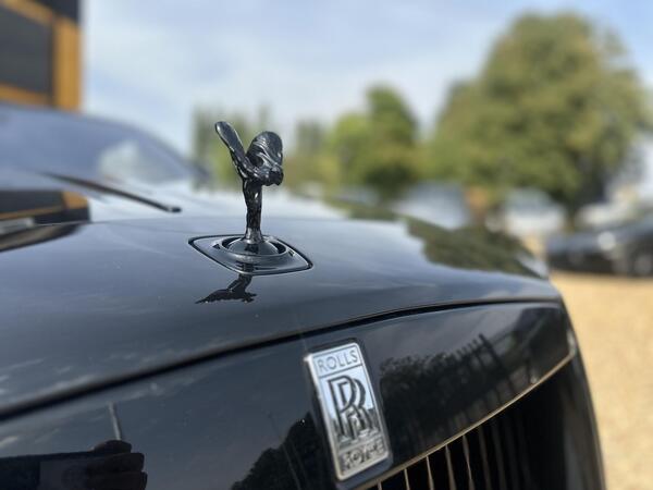 Rolls-Royce Dawn view 4