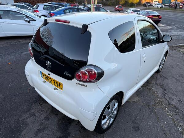 Toyota Aygo view 4