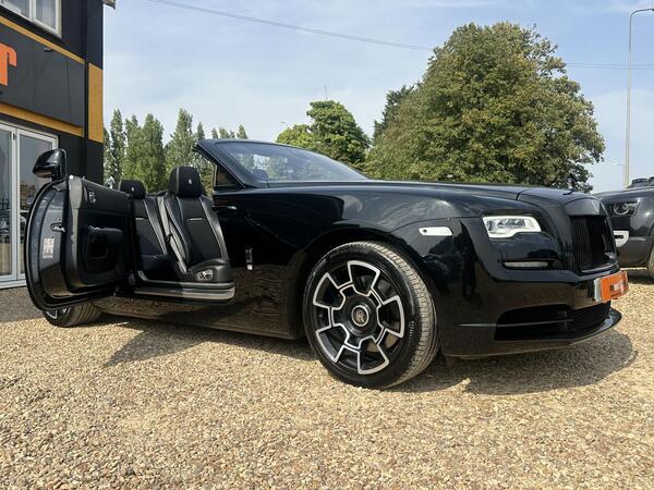 Rolls-Royce Dawn view 3
