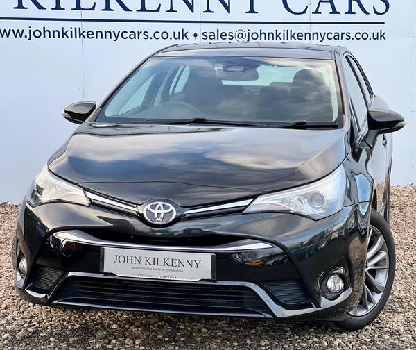 Toyota Avensis view 3