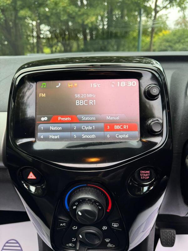 2015 Peugeot 108 1.2 VTi PureTech Allure Top! Euro 5 5dr