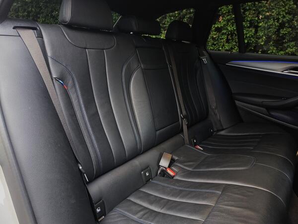 2019 BMW 5 Series 2.0 520d M Sport Touring Auto Euro 6 (s/s) 5dr