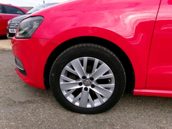 2015 Volkswagen Polo 1.0 BlueMotion Tech SE Euro 6 (s/s) 5dr