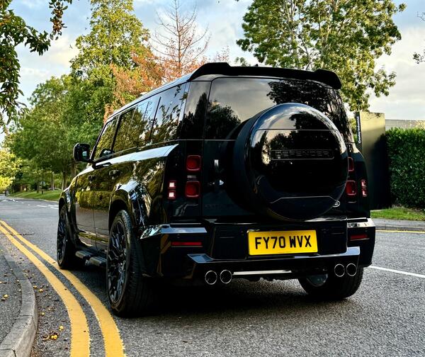 Land Rover Defender view 7