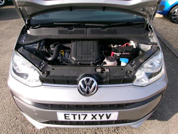 2017 Volkswagen up! 1.0 Move up! Euro 6 (s/s) 5dr