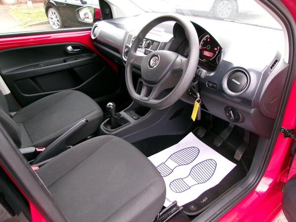 2017 Volkswagen up! 1.0 Move up! Euro 6 (s/s) 5dr