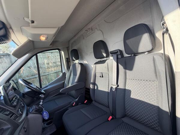 2020 Ford Transit 2.0 350 EcoBlue Trend RWD L3 H3 Euro 6 (s/s) 5dr