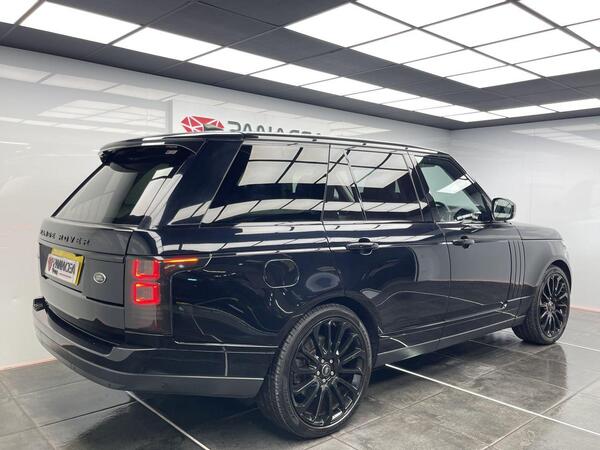 Land Rover Range Rover view 4