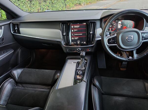 2019 Volvo V90 2.0 D5 PowerPulse R-Design Auto AWD Euro 6 (s/s) 5dr