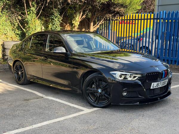 BMW 3 Series: Front Right