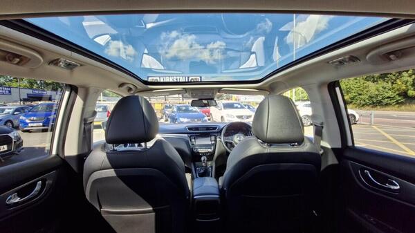 Nissan Qashqai view 3