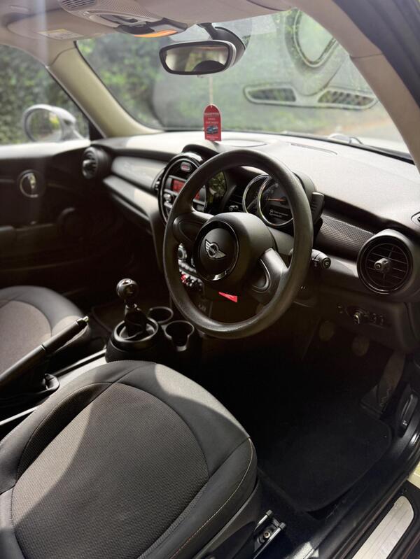2014 MINI Hatch 1.5 Cooper D Euro 6 (s/s) 3dr
