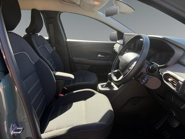 2022 Dacia Sandero Stepway 1.0 TCe Journey CVT Euro 6 (s/s) 5dr
