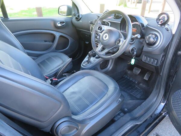 Smart Fortwo view 4