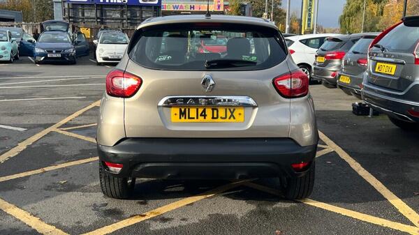 Renault Captur view 5