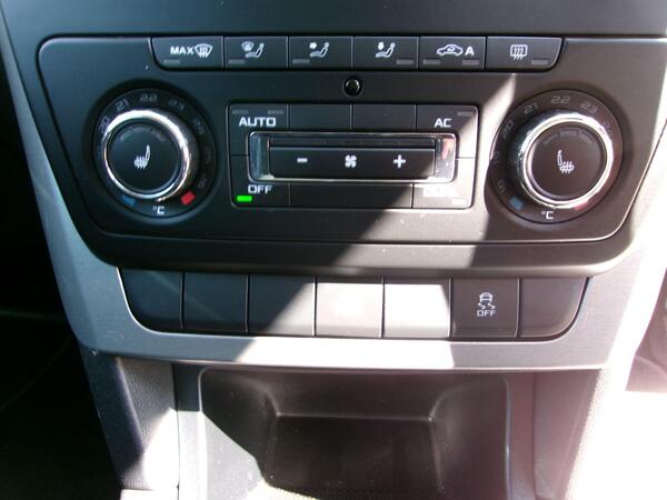 2010 Skoda Yeti 2.0 TDI Elegance 4WD Euro 5 5dr