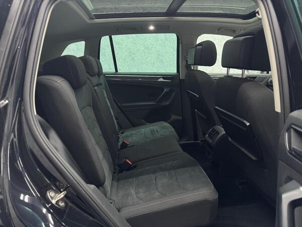 Volkswagen Tiguan view 6