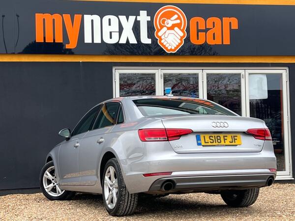 Audi A4 view 5