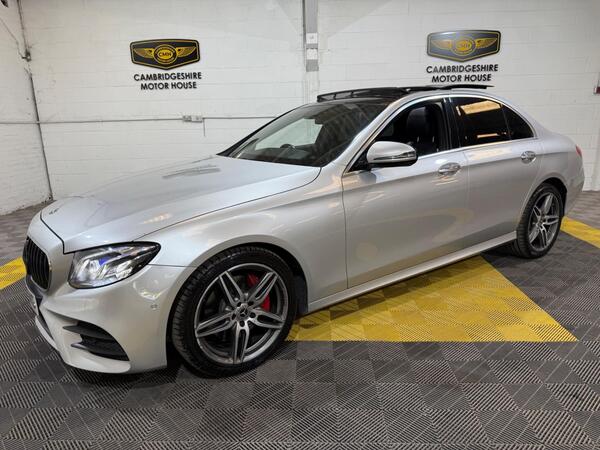 Mercedes-Benz E-Class view 4