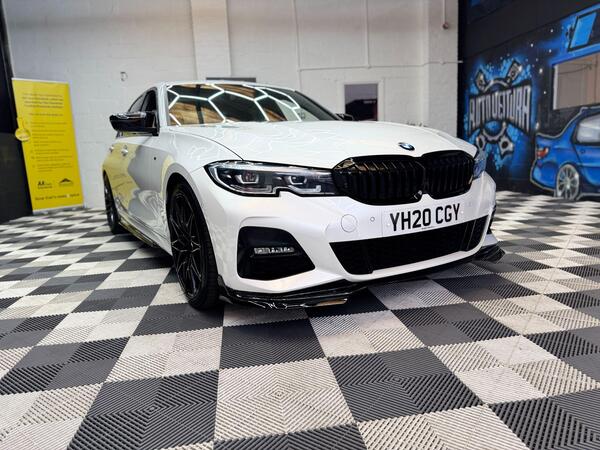 BMW 3 Series view 2